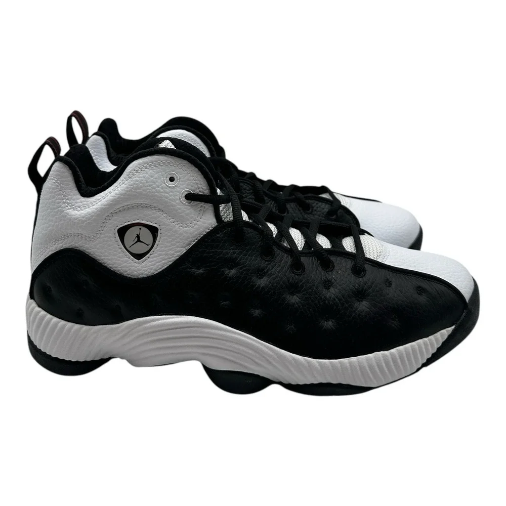 Jordan Jumpman Team II Basketball Shoes Men 10.5 White Black Sneakers 819175-010